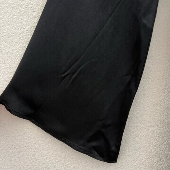 Princess Polly Kali Cut Out Midriff Bell Sleeves Wide Leg Black Jumpsuit SZ 4 - Picture 10 of 16